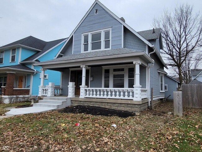 Photo - 852 N Rural St