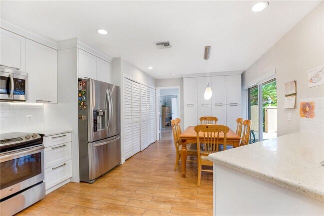 Photo - 4106 Carriage Dr