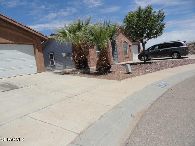 3965 Tierra Iris Pl