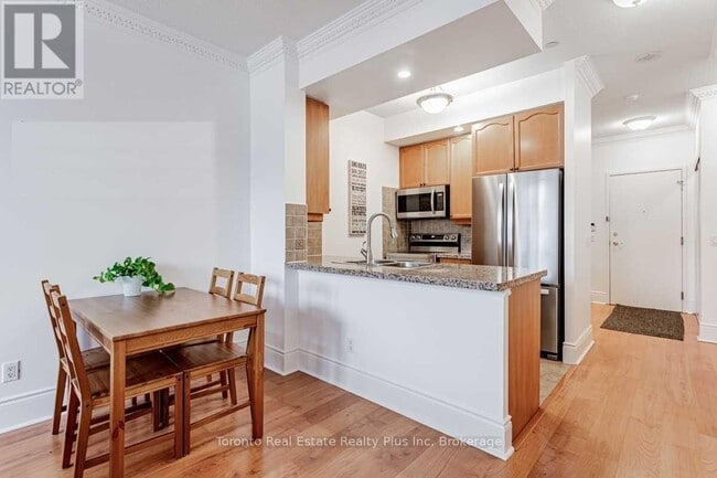Photo - 10 Northtown Way Unit 102