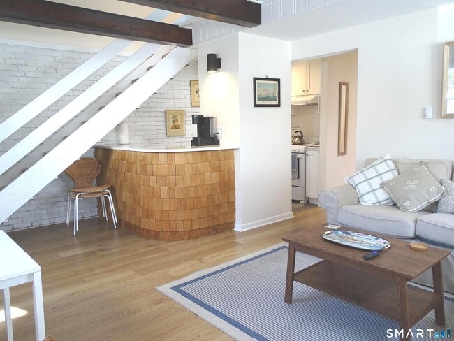 Photo - 81 Church St