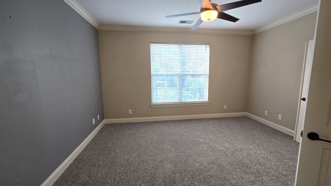 Master bedroom - 118 Ella Kinley Cir Unit 202