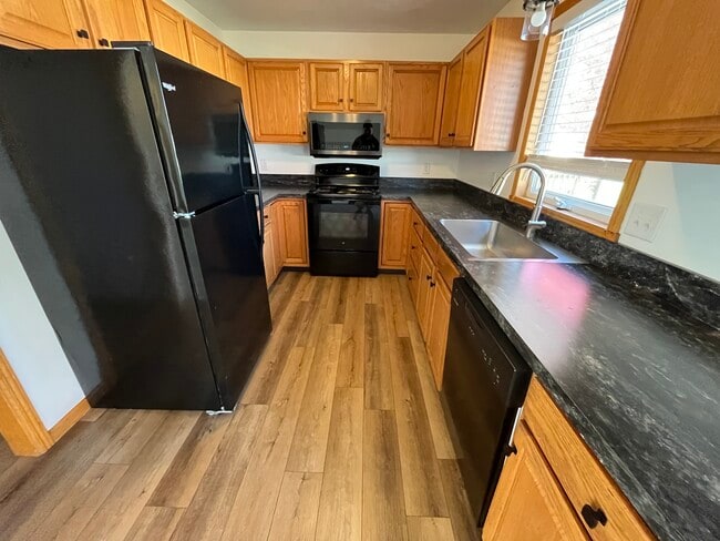 Photo - 1195 Cranberry Ct