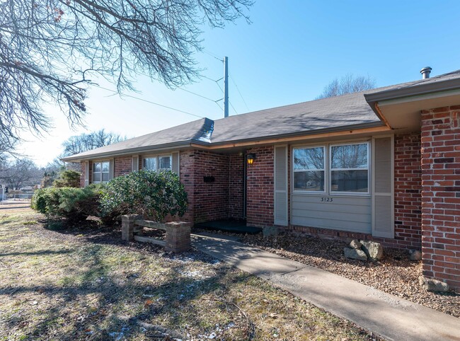 Photo - 3123 S Glenhaven Ave