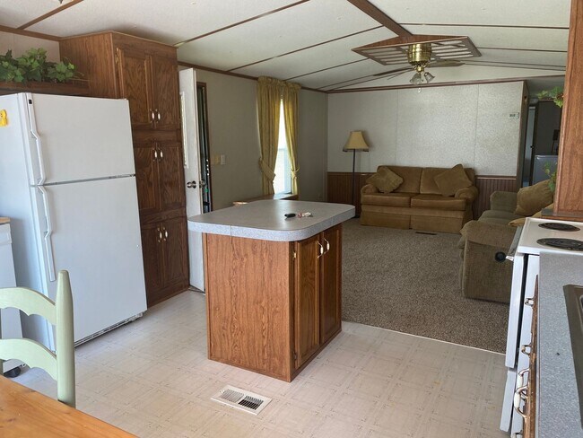 Photo - 2 Bedroom 1 Bath Mobile Home in Chuckey