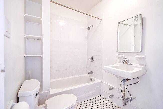 Photo - 676 Degraw St