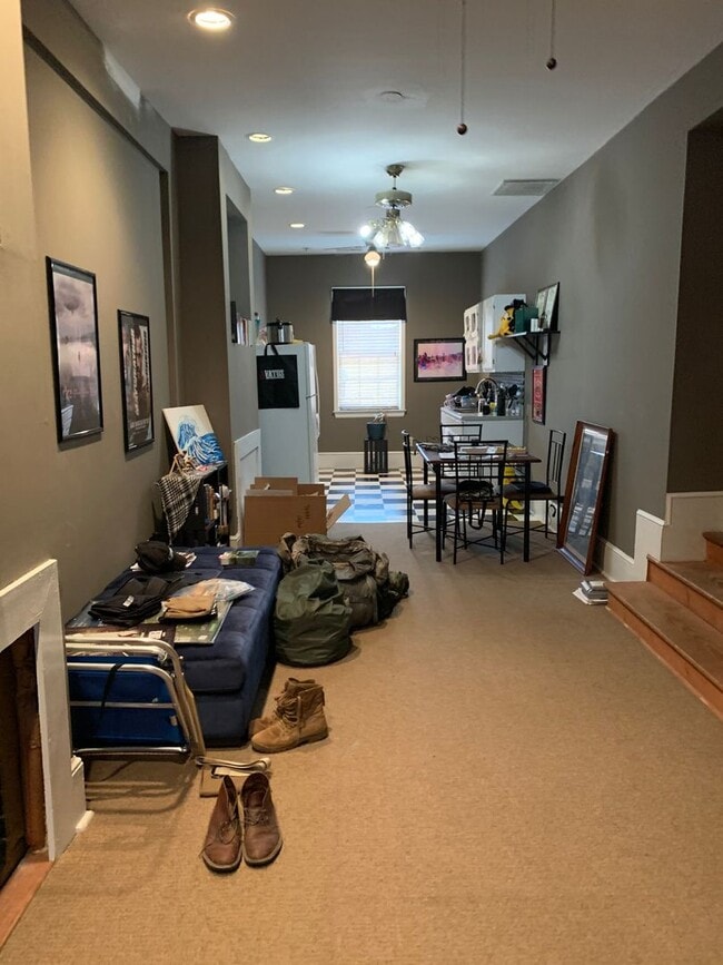 Photo - R-5 - R-6 Unit 124-B