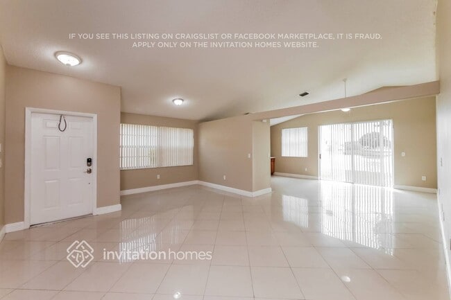 1544 NW 158th Ave