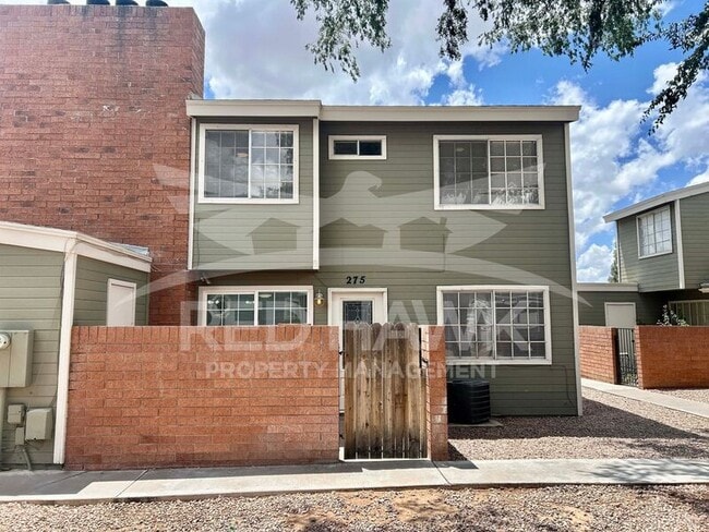 Building Photo - 2301 E University Dr
