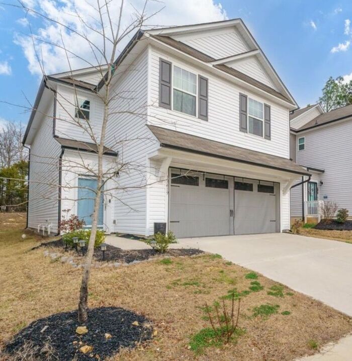 Stunning 4-Bedroom Home – Modern Luxury Meets Everyday Comfort! - Stunning 4-Bedroom Home – Modern Luxury Meets Everyday Comfort!