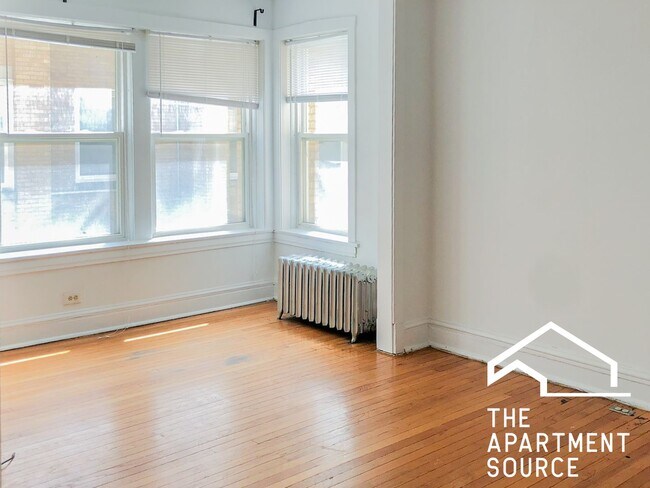 Photo - 5059 N Damen Ave Unit 1W
