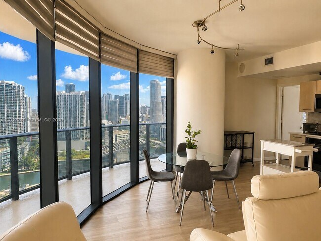 Photo - 45 SW 9th St Unit 2908