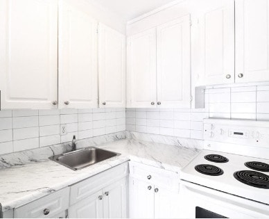Photo - 77 Erskine Ave