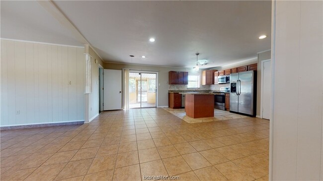 Photo - 1207 Lawyer St