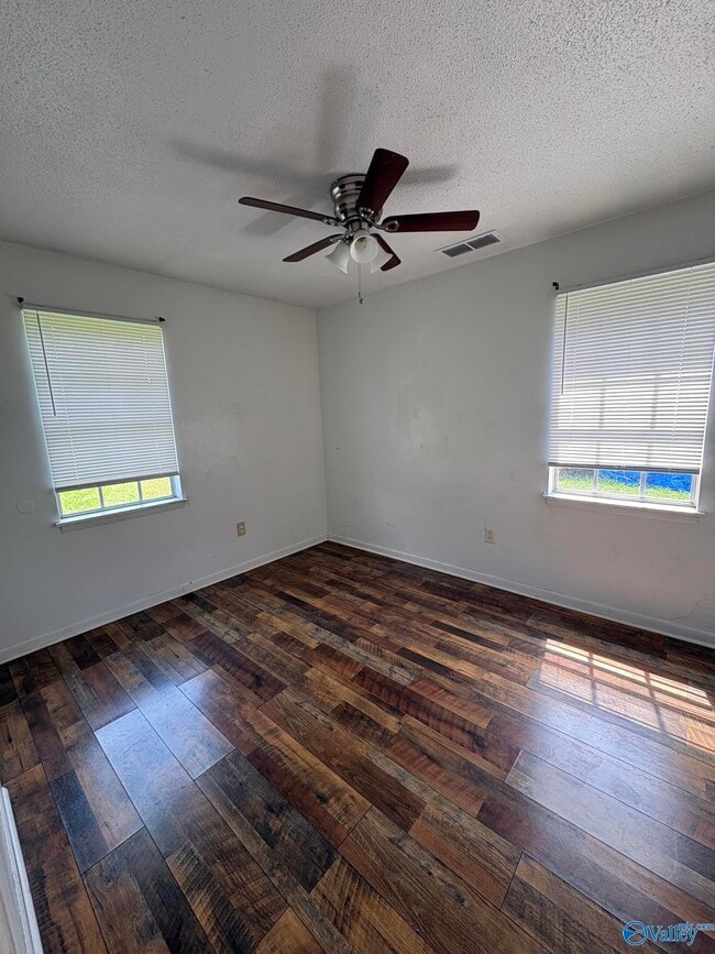 Photo - 21045 Myrtlewood Dr