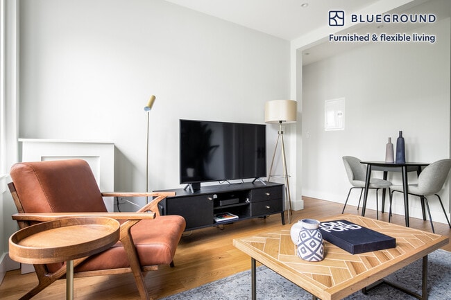 Photo - 4 Elko St Unit FL1-ID271