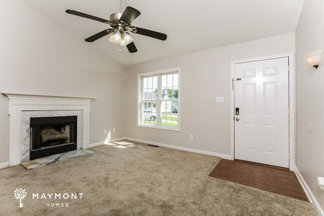 Photo - 1215 Liriope Ln