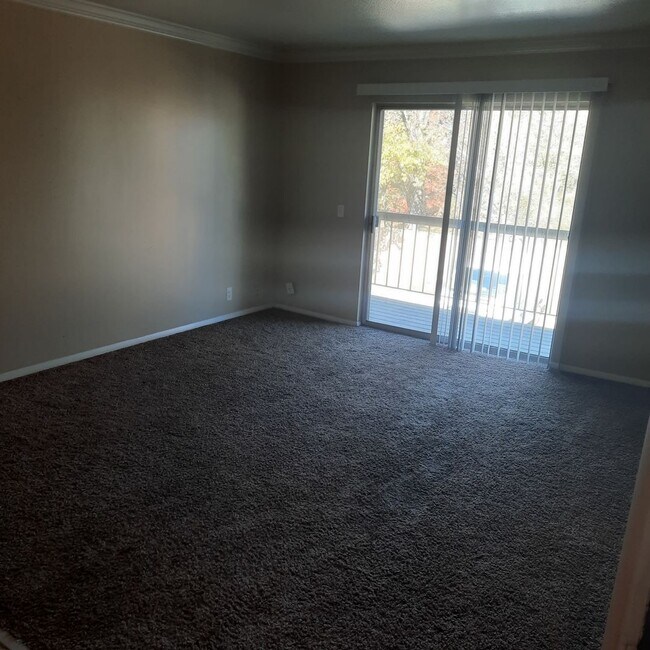 5931 E 33rd Ct Unit 5931