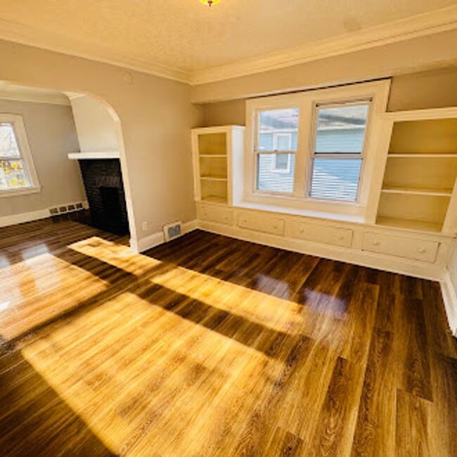 Photo - 1333 E 188th St Unit 1333 E 188th  2