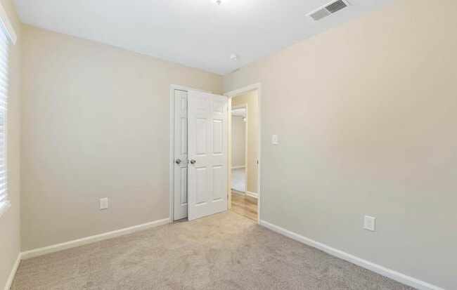 Photo - 823 Dedmon Dr