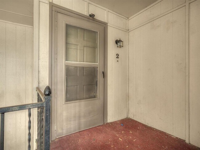 Photo - 1725 E Lindsey St Unit 2