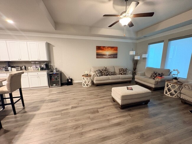 Photo - 3258 Lake Crest Dr