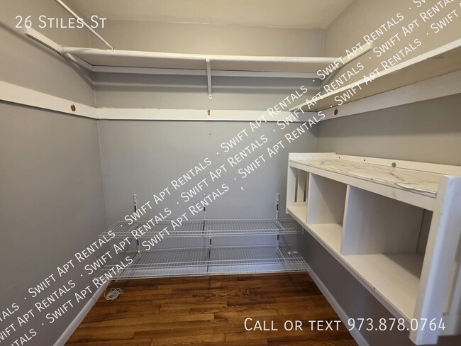 Photo - 26 Stiles St