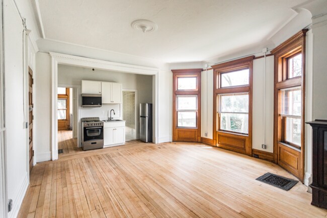 Photo - 223 E Ferry St Unidad 101