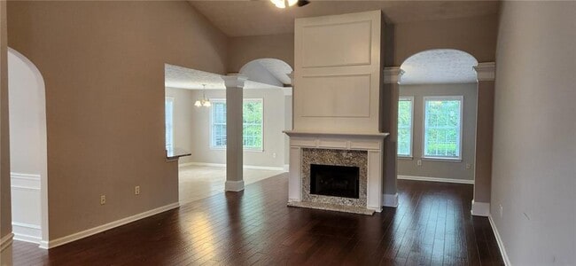 Photo - 1480 Ridgemill Terrace NE