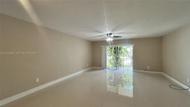 Photo - 10377 N Kendall Dr Unit K8