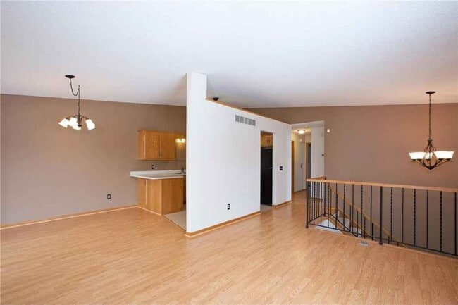 Photo - 14769 Endicott Way