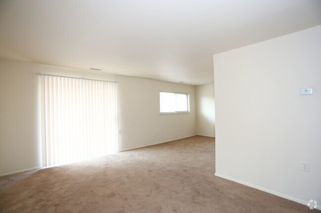 Living Area - Regent Apartments