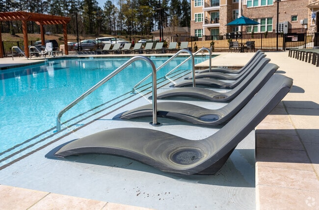 Pool - Residences at Shiloh Crossing