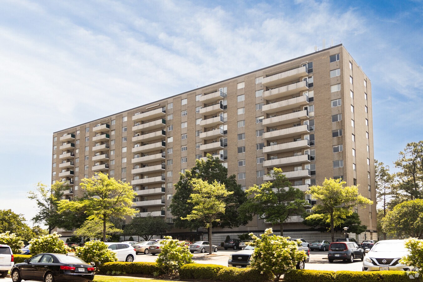 Photo - The Algonquin House