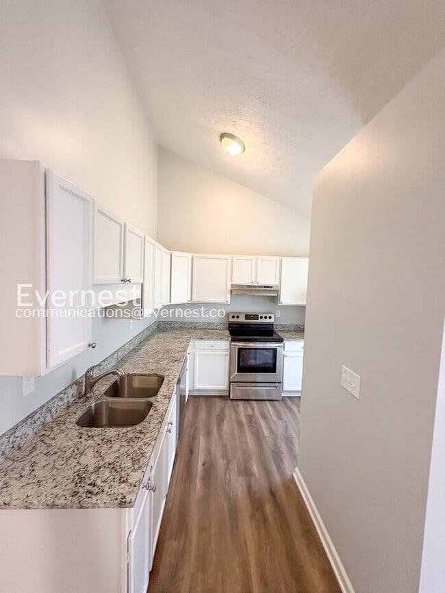 Photo - 206 Dove Pl