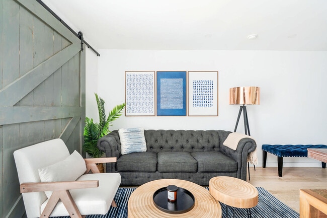 Photo - 244 E 75th St Apartamento Unidad FL5-ID1021842P