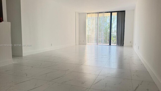 Photo - 18151 NE 31st Ct Unit 707