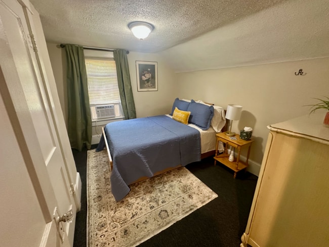 Photo - 2157 10th St SW