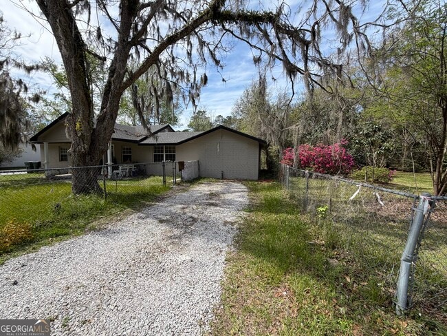 Photo - 216 Clarks Bluff Rd