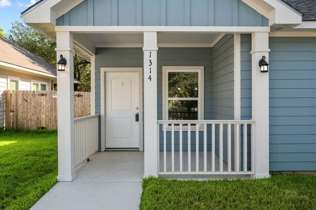 Photo - 1314 Antone St