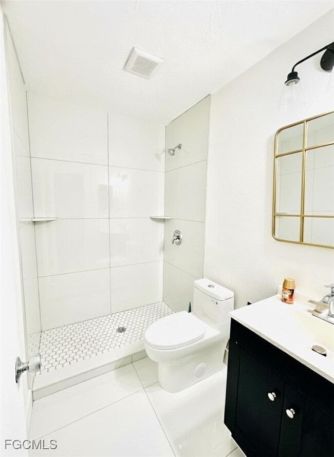 Photo - 5256 Coronado Pkwy