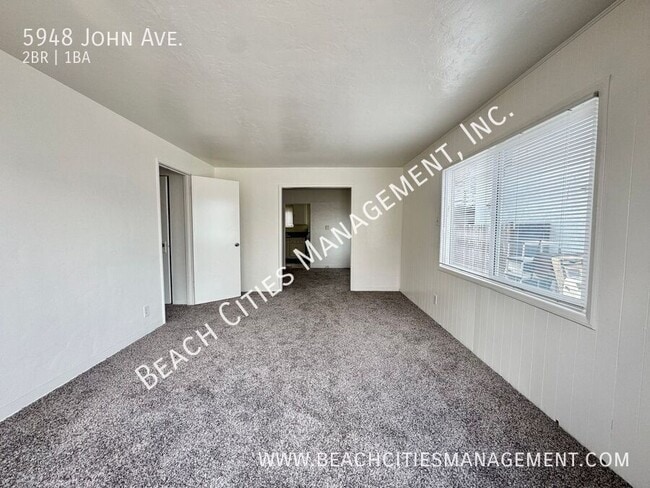 Photo - 5948 John Ave