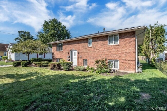Photo - 28 Mead St