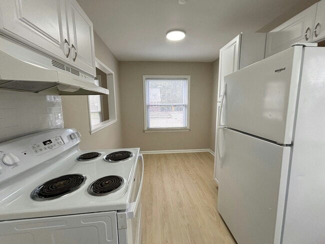 Photo - 23756 Brittany Ave