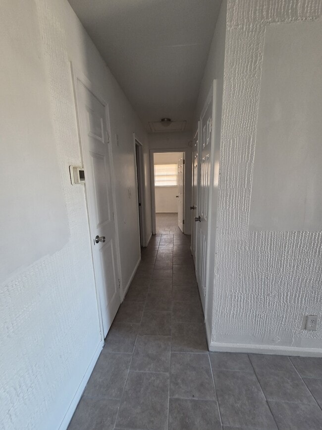 Photo - 1814 Karian Dr