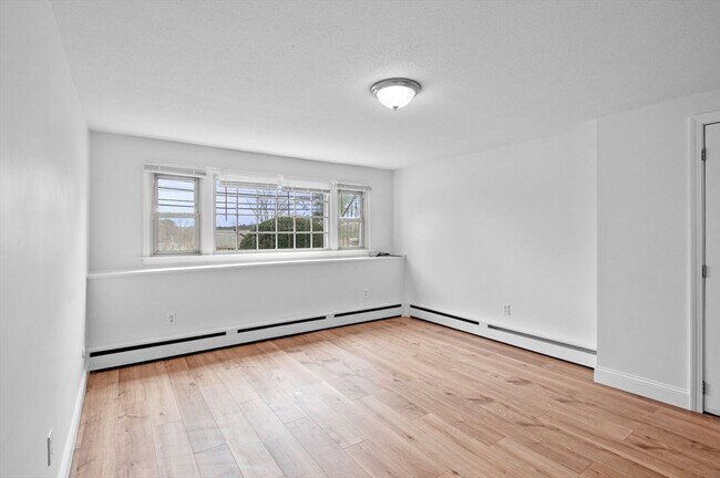 Photo - 121 Cambridge Rd Unit B