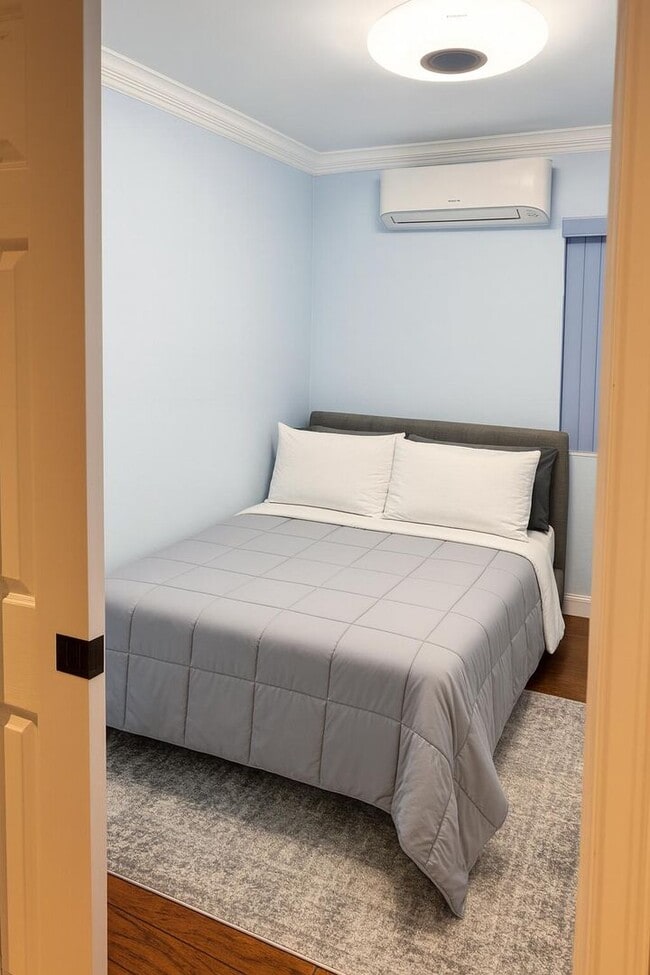 Photo - 810 Bamboo Ln