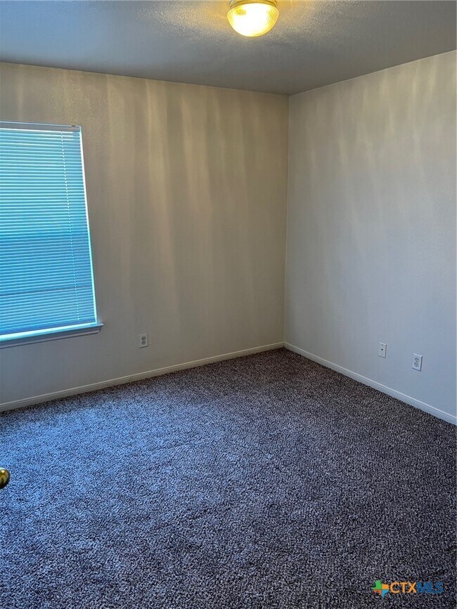 Photo - 1409 Cinch Dr