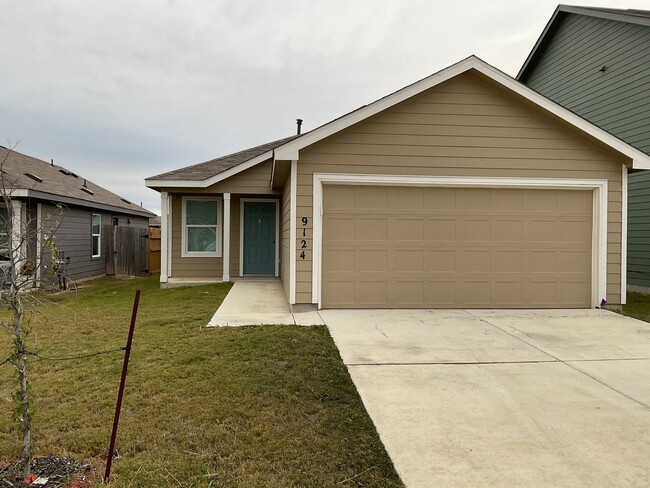 Dream Home in Seguin- 3 Bedroom / 2 Bath -... - Dream Home in Seguin- 3 Bedroom / 2 Bath -...