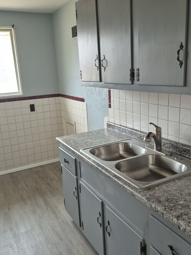 Photo - 9352 Bellefontaine Rd